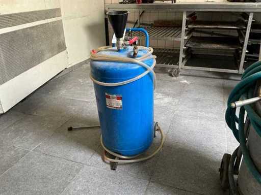 Produttore di schiuma secca per spruzzatori a pressione Hbm