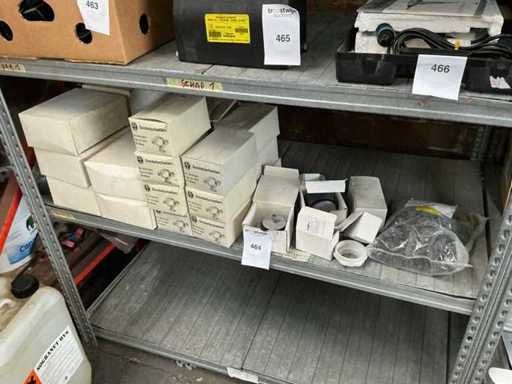 Matériau de montage / Étalons