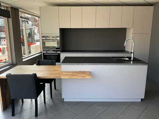 Showroom kitchen Piot