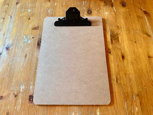 Holzklemmbrett mit Metallklammer (35x)