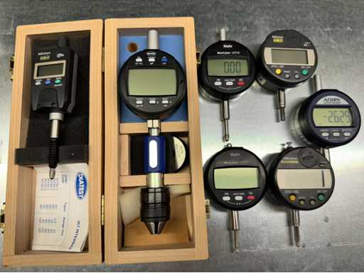   Beaucoup de comparateurs numériques