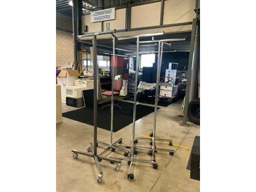 Diverse verrijdbare RvS kledingrekken (6x)