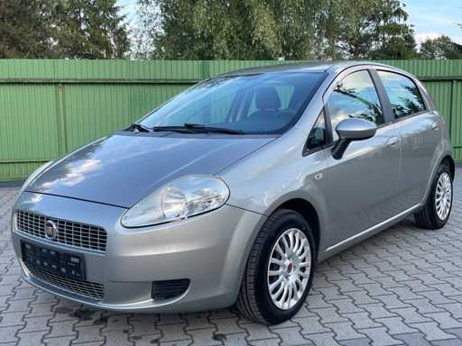 Fiat - PUNTO - Auto - 2009