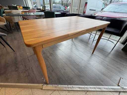 Bois de table à manger