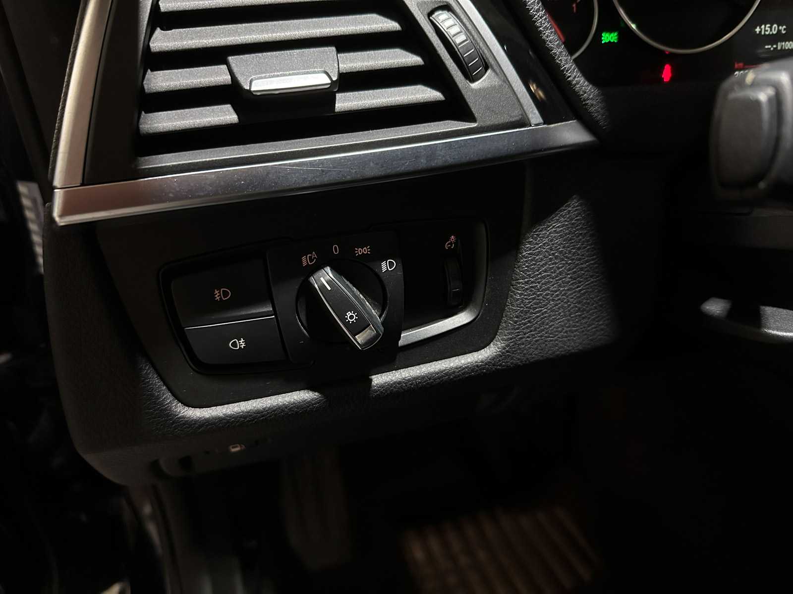 BMW 330e Centennial Executive 3-serie 252pk 2016 (Origineel-NL), KL-859-S