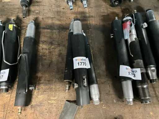 Vari utensili pneumatici (3x)