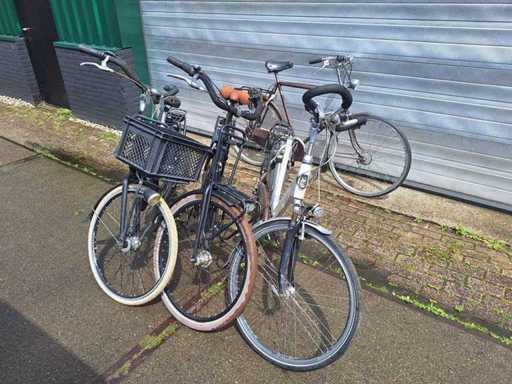 4x fiets 3x Gazelle 1x Cortina dames heren