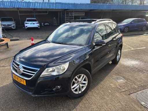 Volkswagen Tiguan 1.4 TSI Comfort&Design 4Motion, 49-KLP-1