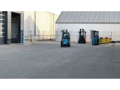 c0853530-105f-4291-924a-13e3ef0f382e.mp4