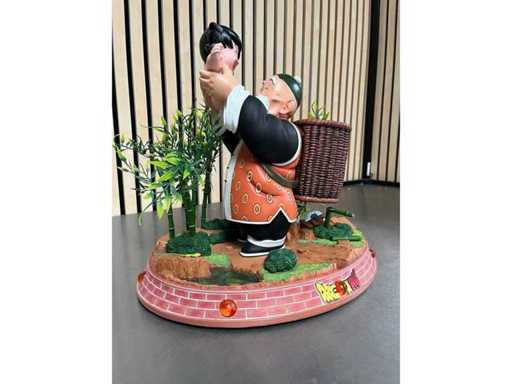 Dragon Ball Diorama – Son Gohan & Grandpa Gohan Statue