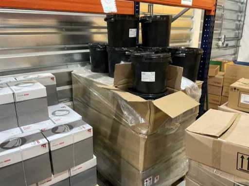 Nawilżający krem do rąk Silcare Party