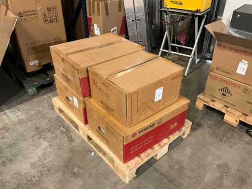 Goodwe Hybrid Inverter (4x)