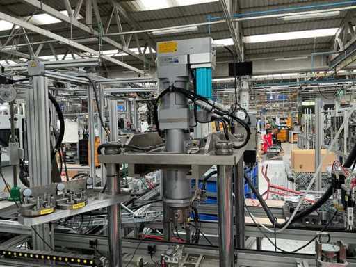 CORETEC - Presse servo-elettriche a ricircolo di sfere (4x)