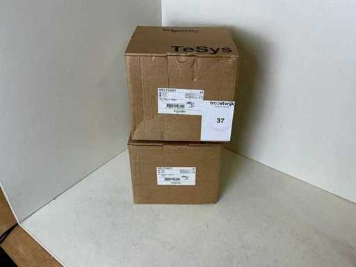 Schneider CR1 F185F7 Contactor (2x)