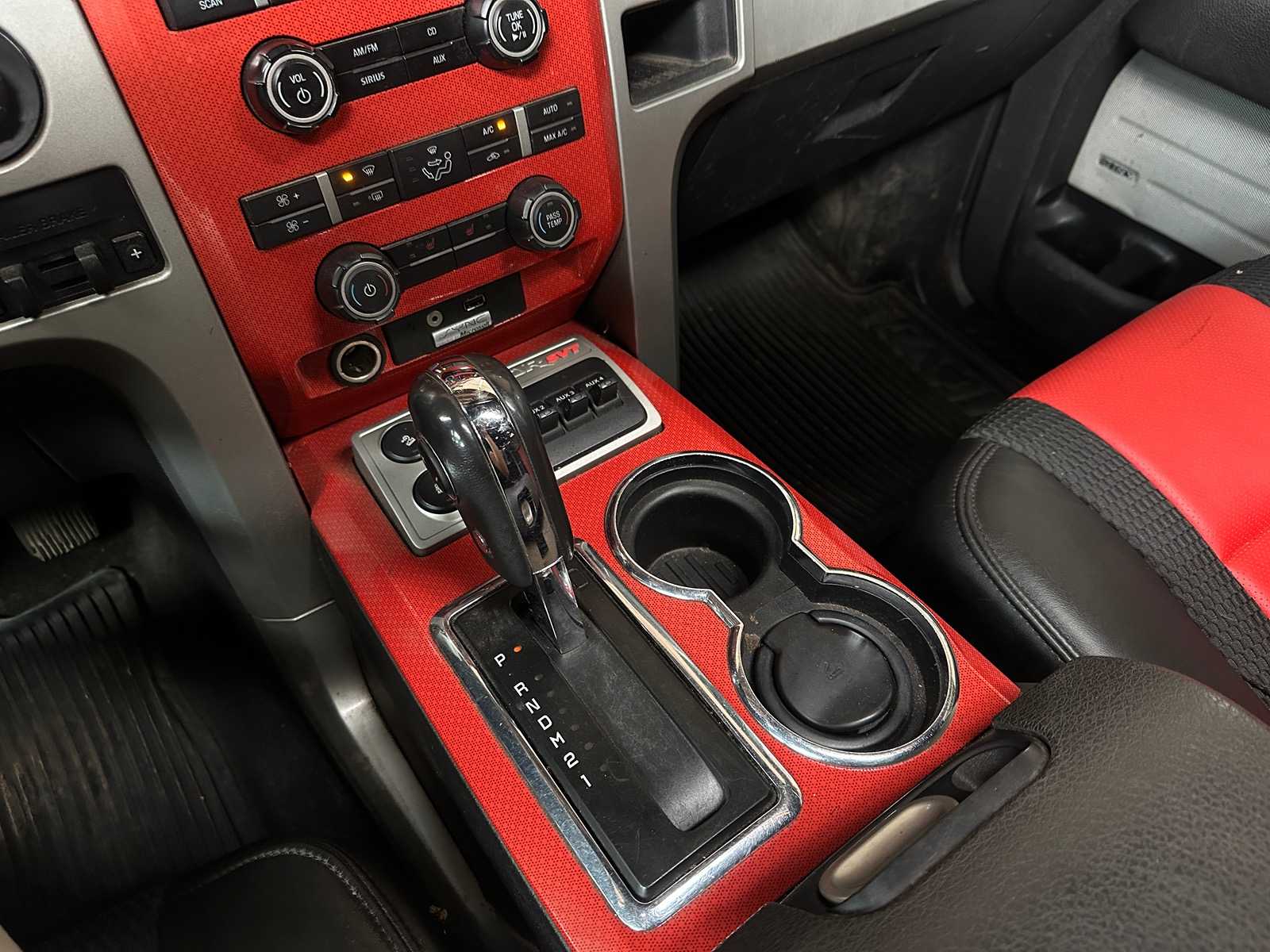 Ford Raptor F150 6.2 V8 416pk 2011, 2-VNH-93 