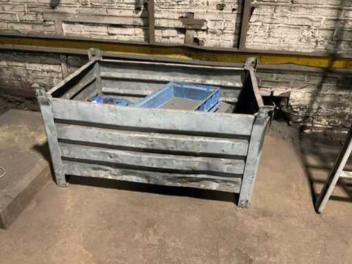 Contenitore metallico