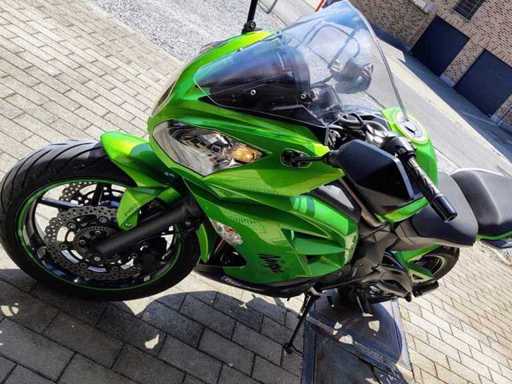 Kawasaki ER-6f (EX650F) Ninja 650 Moto