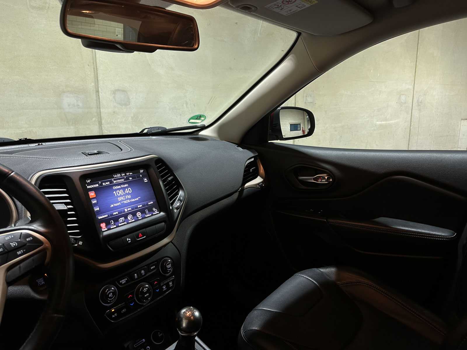 Jeep Cherokee 2.0 MultiJet Limited 4x4 140pk 2015 (Origineel-NL), VS-938-R Bedrijfswagen