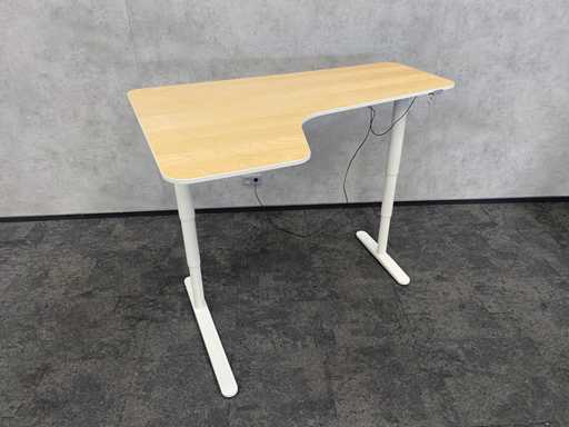 Ikea Bekannt - birou electric de col? a?ezat/în picioare