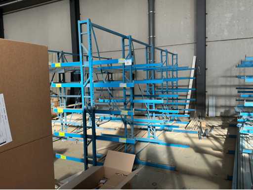 Lot van 3x vrijdragende rekken magazijnstelling