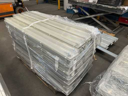 Leuchtstoffröhrenbehälter mit Beleuchtung (90x)