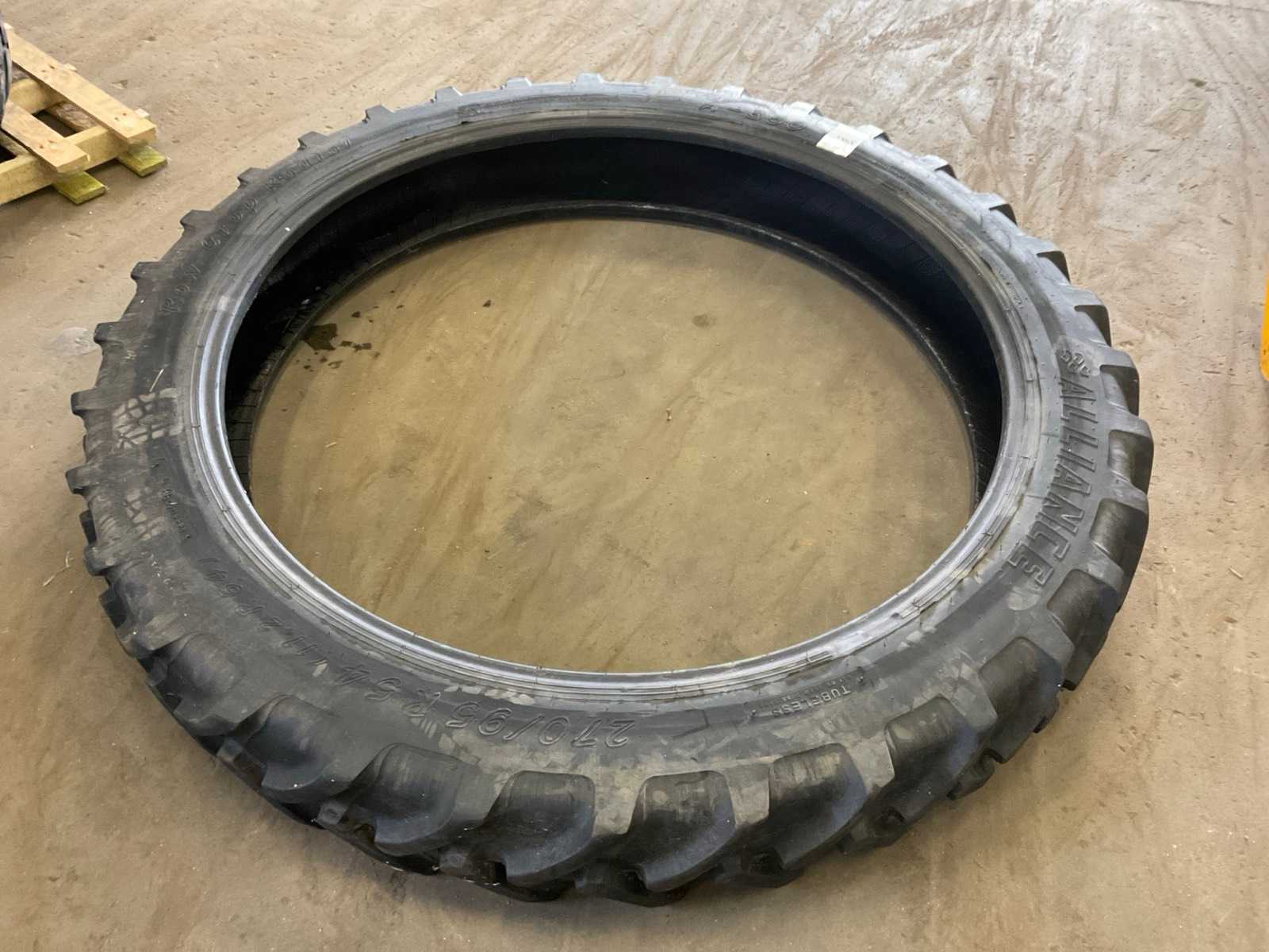 Alliance A-350 Culture Band