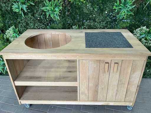 Outdoor kitchen