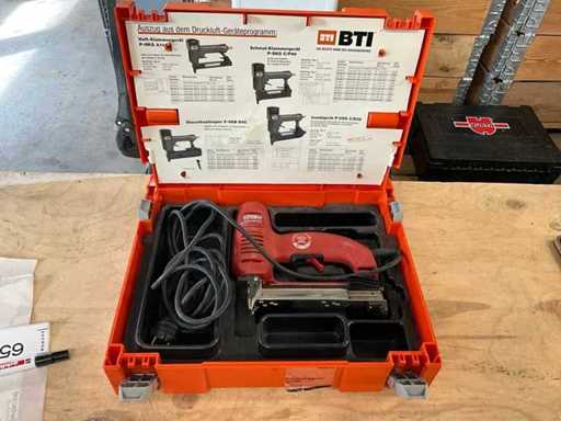Rapid R553 Elektrische elektrische nietmachine in oranje plastic doos SYSTRA Modul