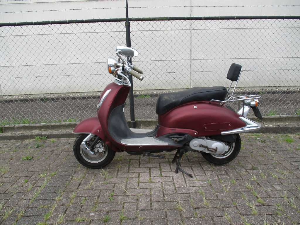 YiYing 25 - Snorscooter - Sixties / Retro - Roller