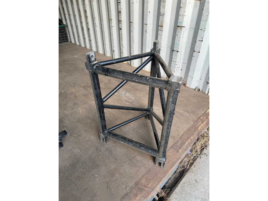 Stacco 500 truss tri - 1 x 0,7m - black coated - Aluminium Trusse