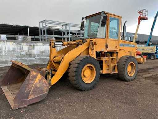 Hyundai HL 730-3 Shovel