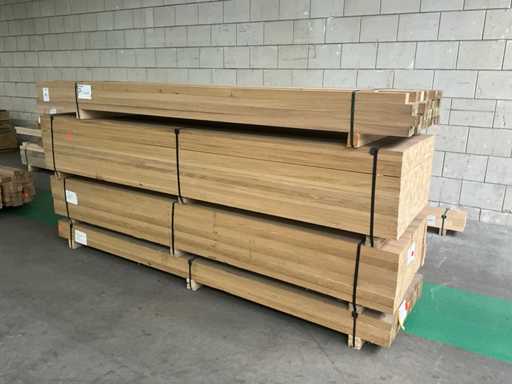 Partij  eikenhouten balken en latten