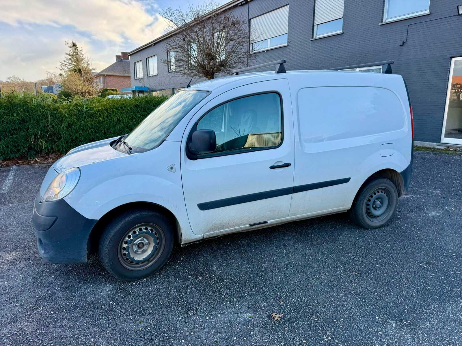2008 Renault Kangoo Passenger Car
