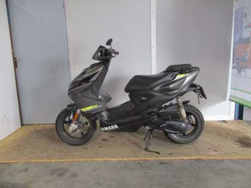 Yamaha Liguid Raffreddato - Momotorino - Aerox R Naked Injection - Scooter