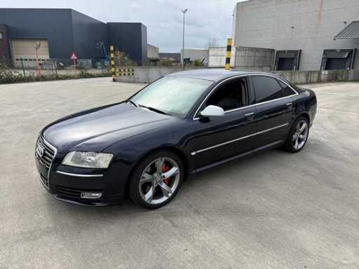AUDI - 2005 - A8 - Personenwagen