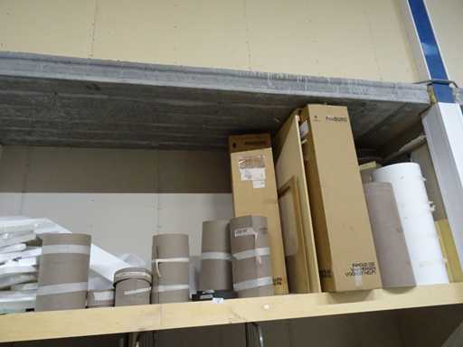 Contenuto dell'armadio a scomparto