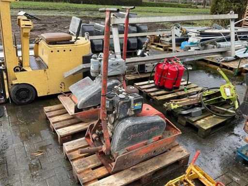 Nemaco-Schwingungsplatte