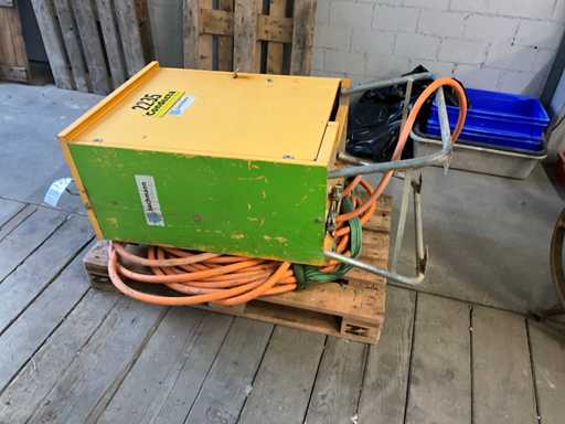 Condecta Bauanschlusskasten mit Starkstromkabel