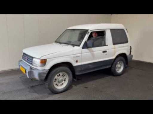 18a6614a-22ce-4765-b653-23f8c34cff79.mp4