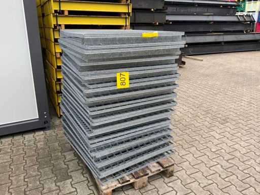 Wstaw siatkę 870x1100mm (24x)