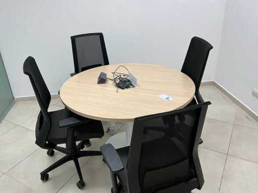Meeting table
