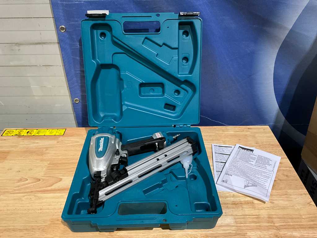 Makita AF635 Pneumatische tacker