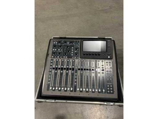 Behringer - X32 compact - Behringer X32 compact