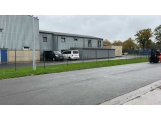 24722eb7-e140-456f-b76d-8cfa04e5a8c4.mp4