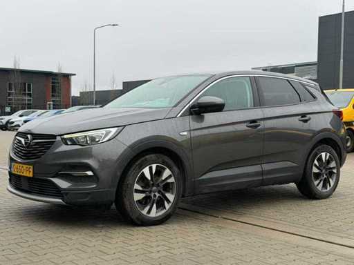 Opel Grandland X 1.2 Turbo Business Executive 2019 | G-650-PF
