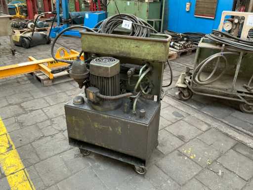 Gruppo pompa idraulica