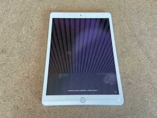 Apple iPad (generația a 8-a, 32GB) Tabletă