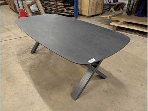 Tavolo da pranzo in quercia danese ovale nero 220x100cm