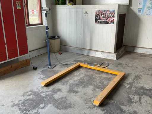 CAS CI-2001B Échelle palette jusqu’à 1000 kg.