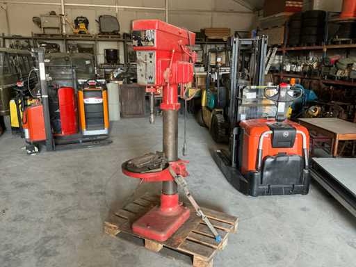 WALTER WÖLFEL - TOR 5106 - Pillar drilling machine